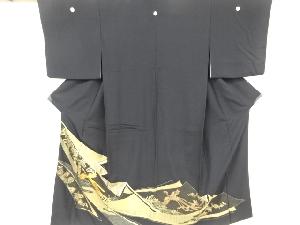 アンティーク　金彩鳳凰に松菊模様刺繍留袖(比翼付き)